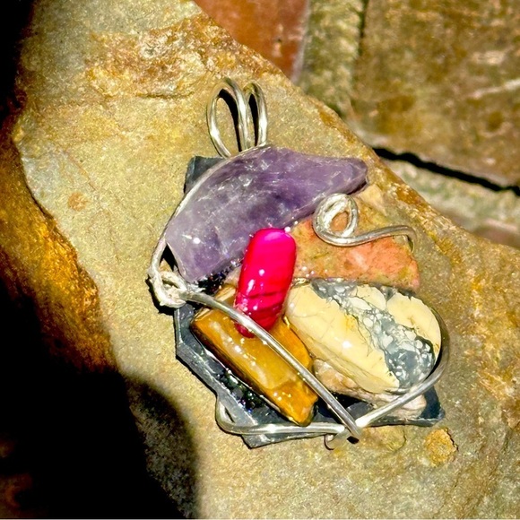 Necklace Pendant, Handmade assemblage Wire Wrapped, real stones Resin Set 4300 G - Picture 1 of 7